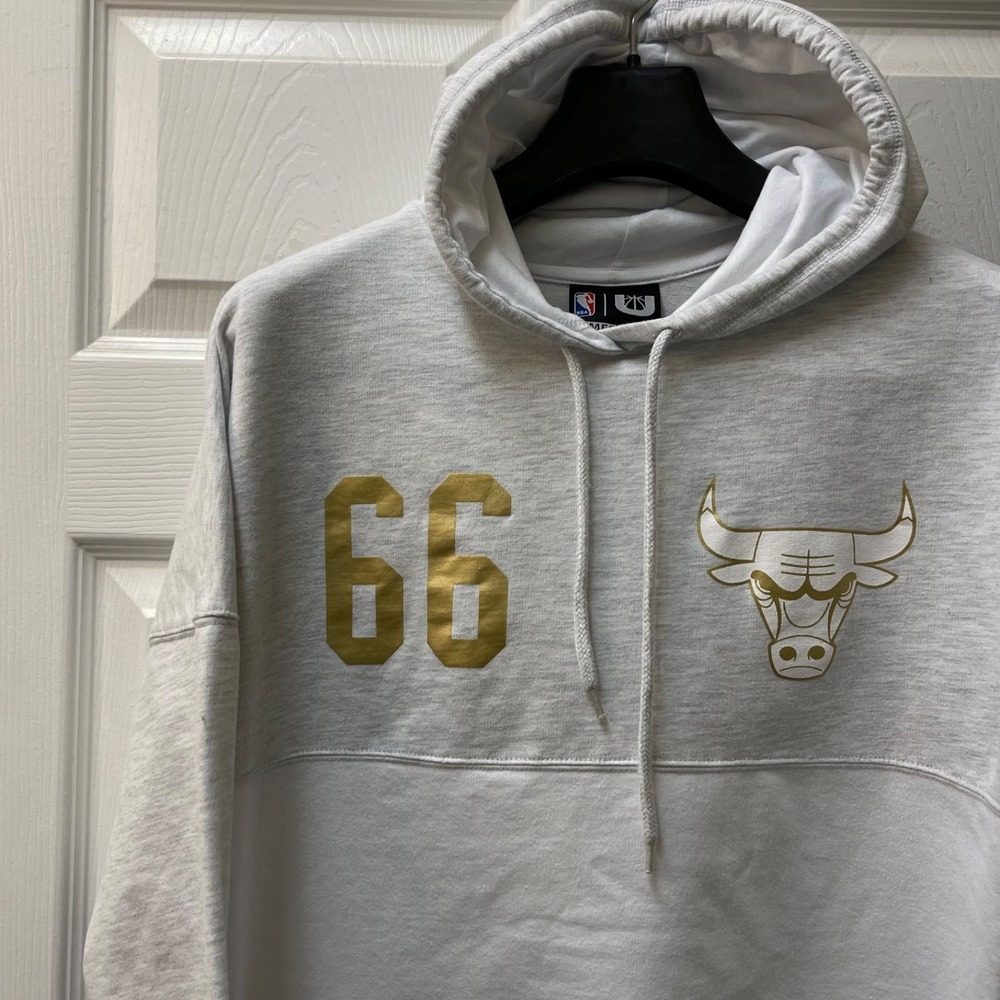 NBA Chicago Bulls‎ Women's Medium Color Blocked 66 Bulls Pullover Hooded Gold